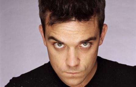 Robbie Williams: Dopo i concerti di Londra si prepara al tour estivo 2013, con la tappa di Milano